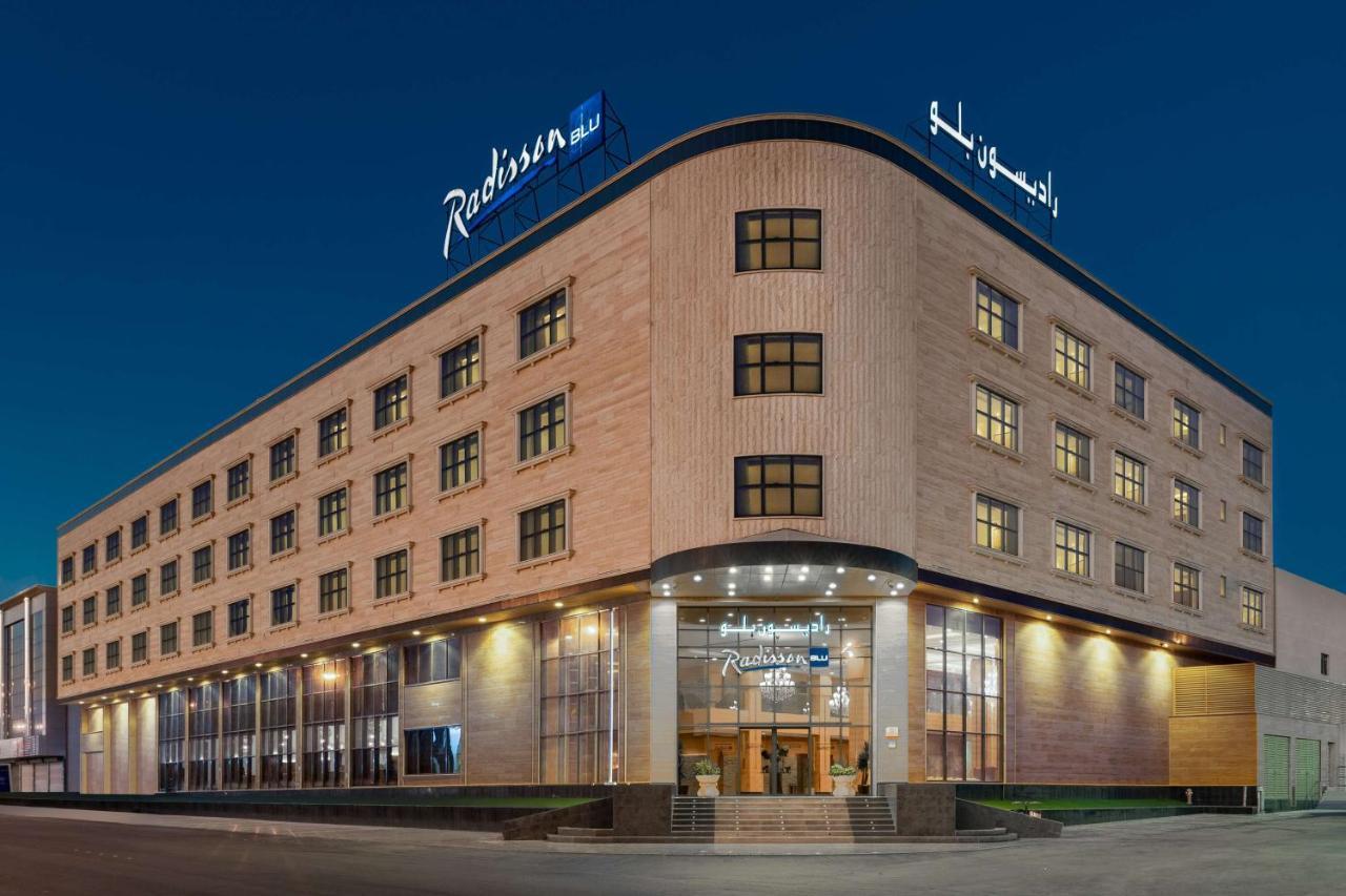 Radisson Blu Hotel, Buraidah Ngoại thất bức ảnh