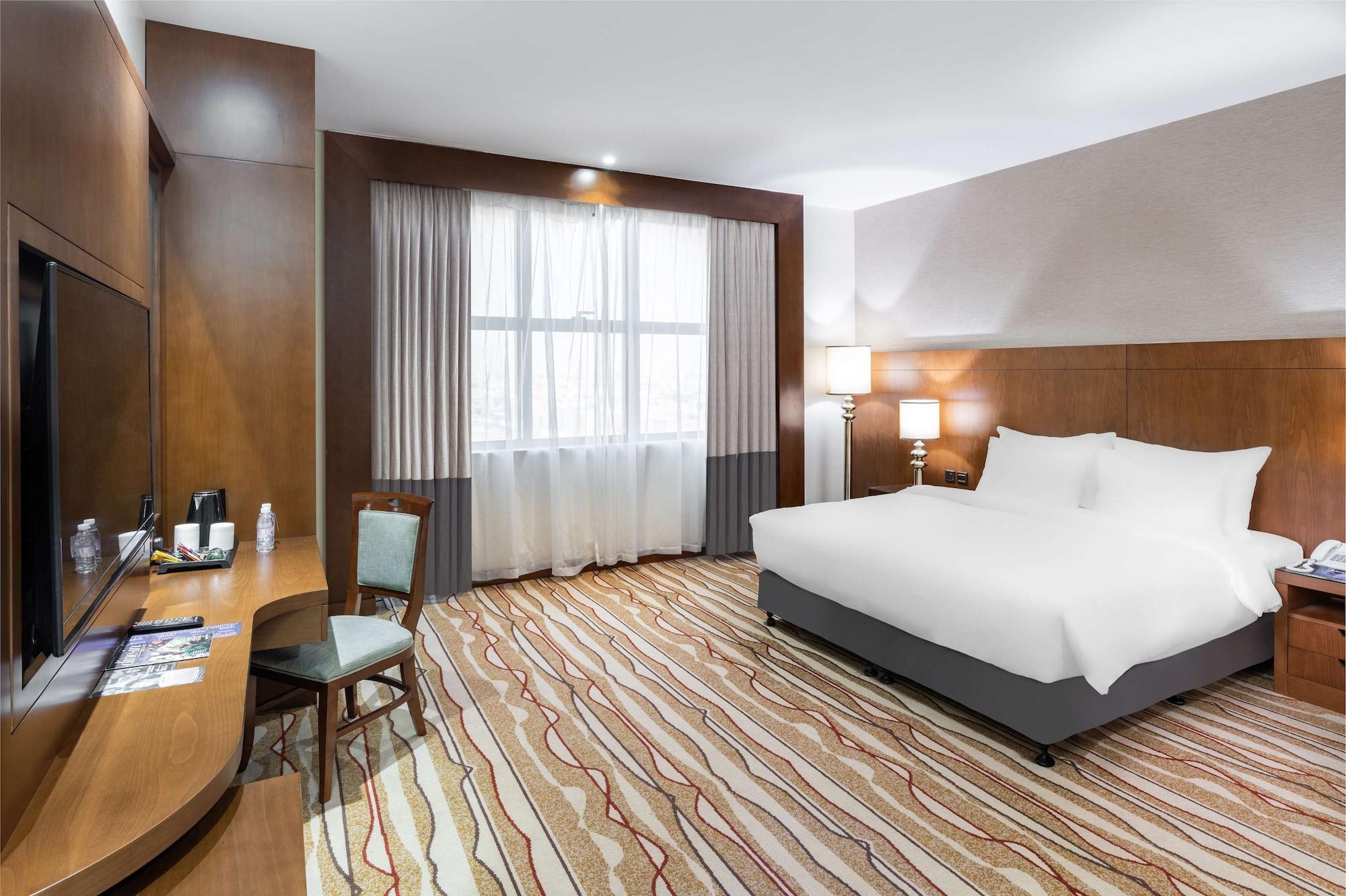 Radisson Blu Hotel, Buraidah Ngoại thất bức ảnh