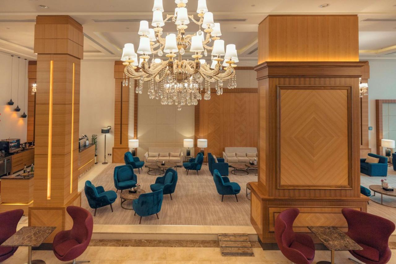 Radisson Blu Hotel, Buraidah Ngoại thất bức ảnh