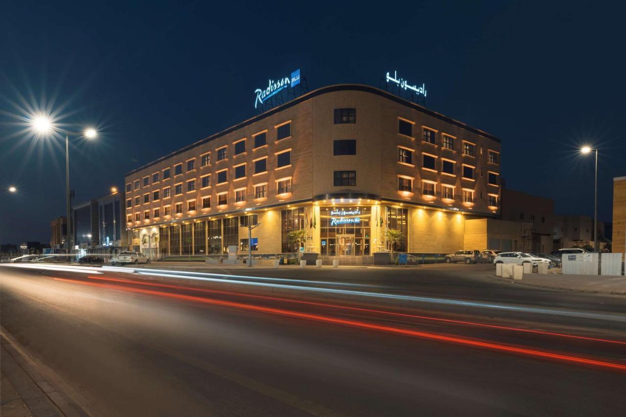 Radisson Blu Hotel, Buraidah Ngoại thất bức ảnh